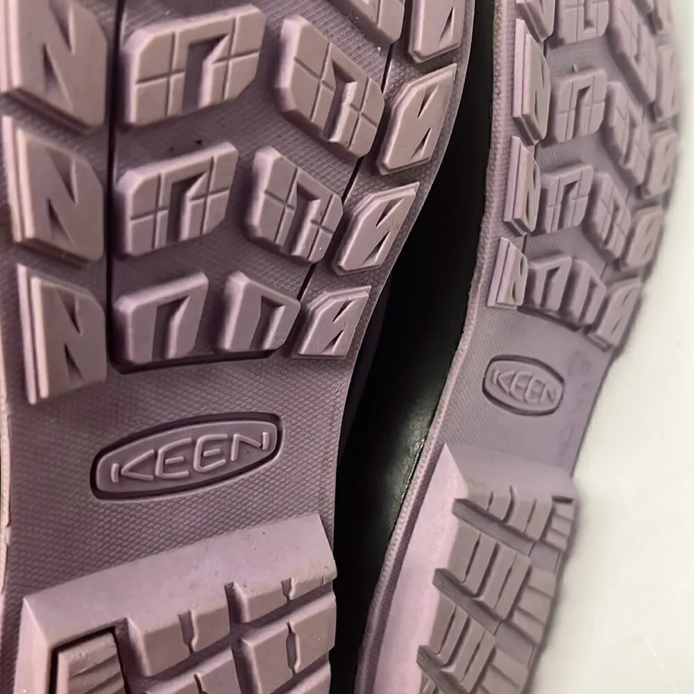 Keen Girl’s Waterproof Rubber Sherpa Lined Heather Purple Lace Up Boots Size 3